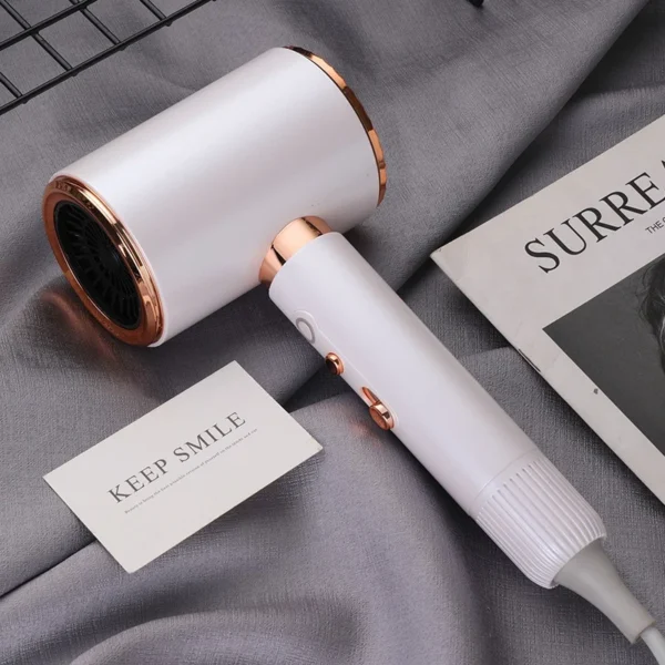 Máy sấy tóc